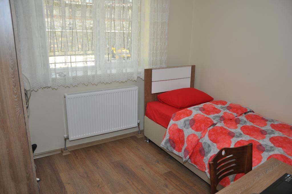 Grup Odası (Özel Banyo)